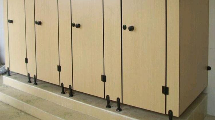 衛(wèi)生間隔斷應(yīng)該選擇那種支撐方式